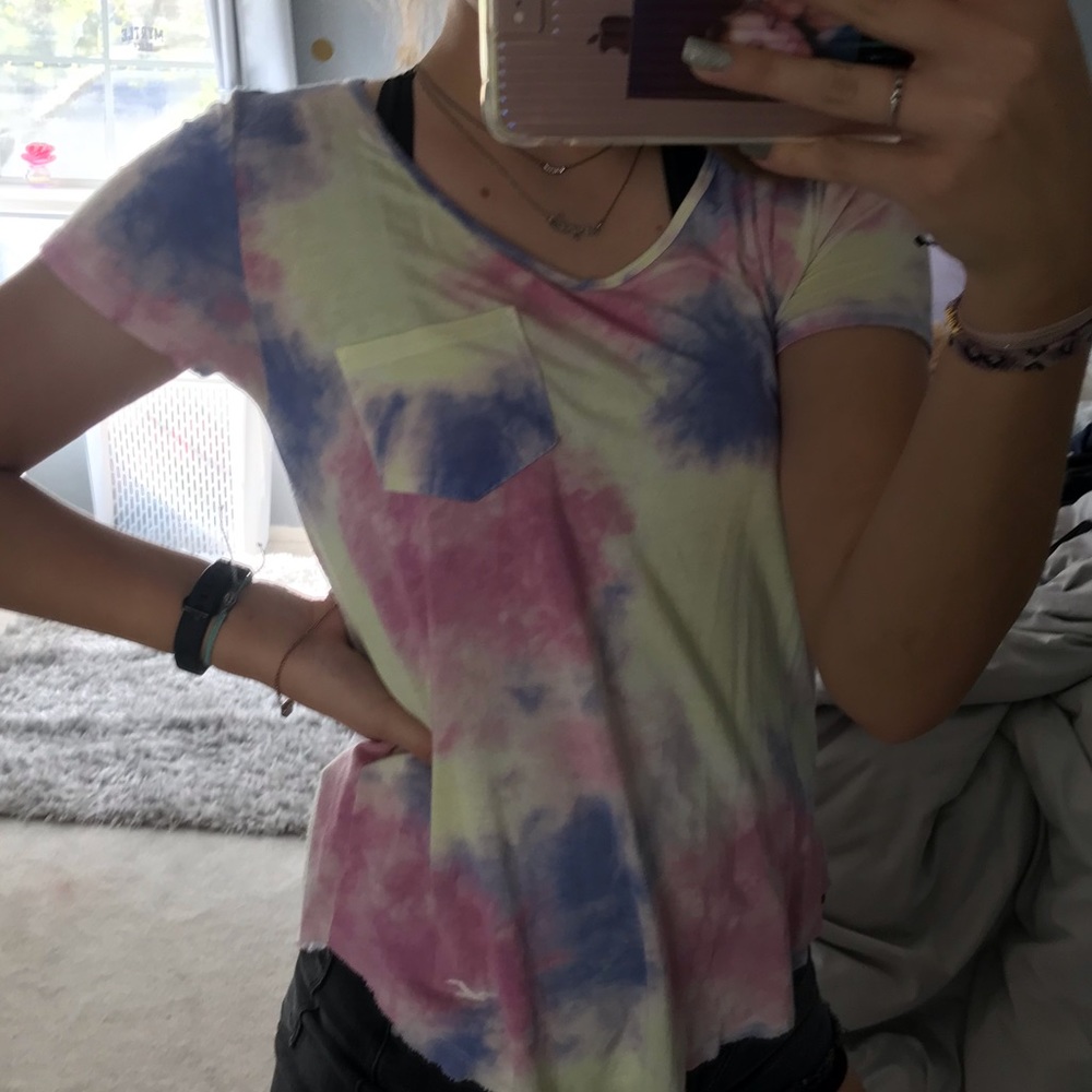 Hollister must have collection tie dye pocket tee